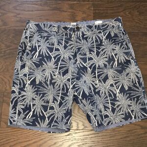 The Gap Palm Tree Aloha spirit Blue Flat front golf walking mens shorts 36